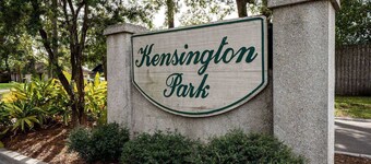 Fully Fenced |King Suite |Small Dogs Ok |Near NAS Jax|20 min to JIA |Month Stays Accepted| BBQ