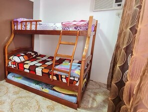 4 bedrooms, WiFi - Casa con Todas las Comodidades Para Vacaciones (Salinas)