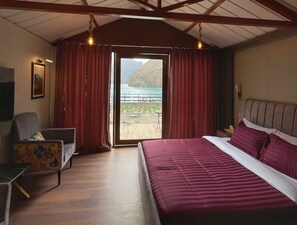 Executive-Doppelzimmer | Bügeleisen/Bügelbrett, kostenloses WLAN, Bettwäsche