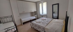 1 camera, ferro/asse da stiro, Wi-Fi gratuito