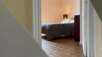 2 bedrooms, internet