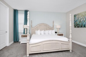 6 bedrooms, in-room safe, iron/ironing board, free WiFi - Spectacular Home near Disney with Private Pool and Waterpark & Resort Access at Encore Resorts. (Four Corners)