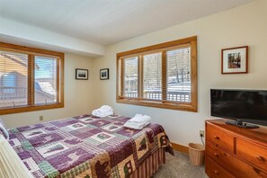 5 chambres, Wi-Fi, draps fournis