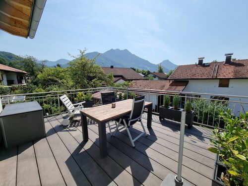 Vacation apartment, 86sqm, up to 4 people, bathroom, kitchen and large roof terrace  