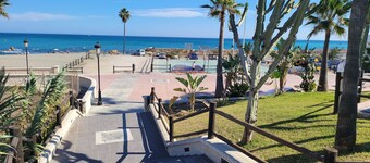 Modern Apartment With Pool Close to Estepona, ES
