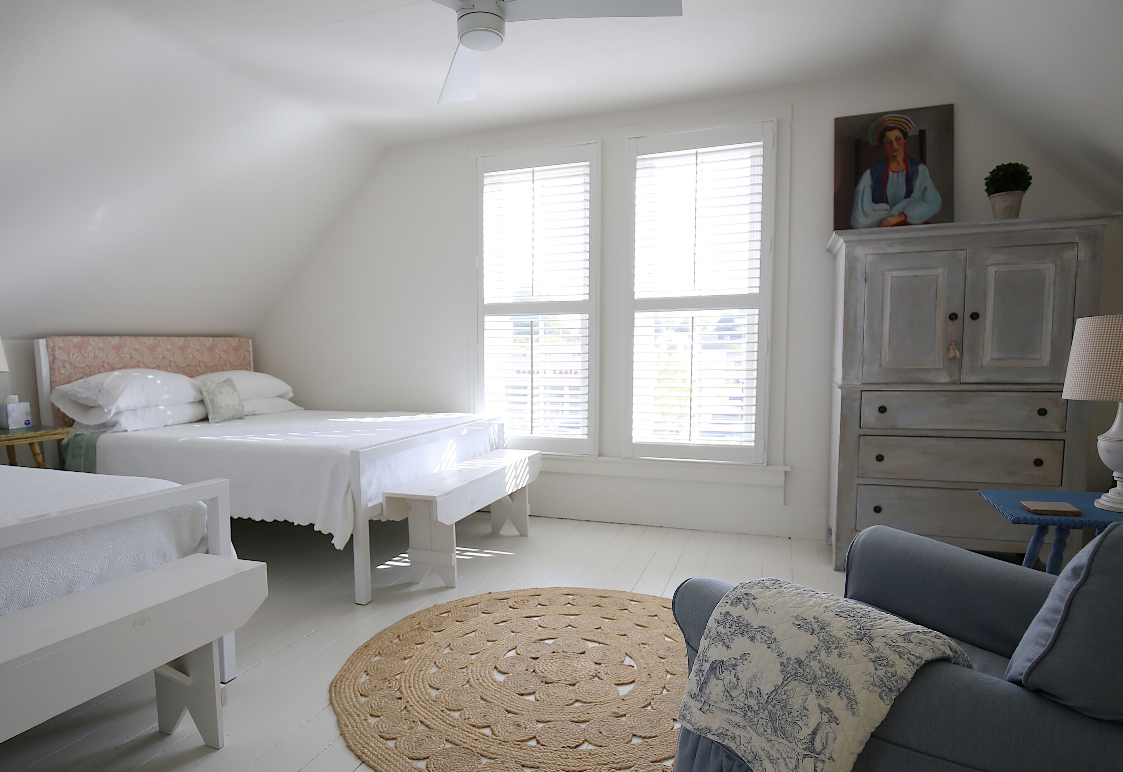 2 Schlafzimmer, Schreibtisch, Bügeleisen/Bügelbrett, kostenloses WLAN