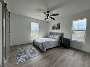 3 Schlafzimmer, Bügeleisen/Bügelbrett, kostenloses WLAN, Bettwäsche