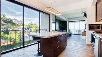 Vue depuis lâhĂ©bergement