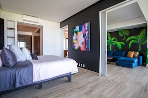 2 bedrooms, iron/ironing board, internet, bed sheets