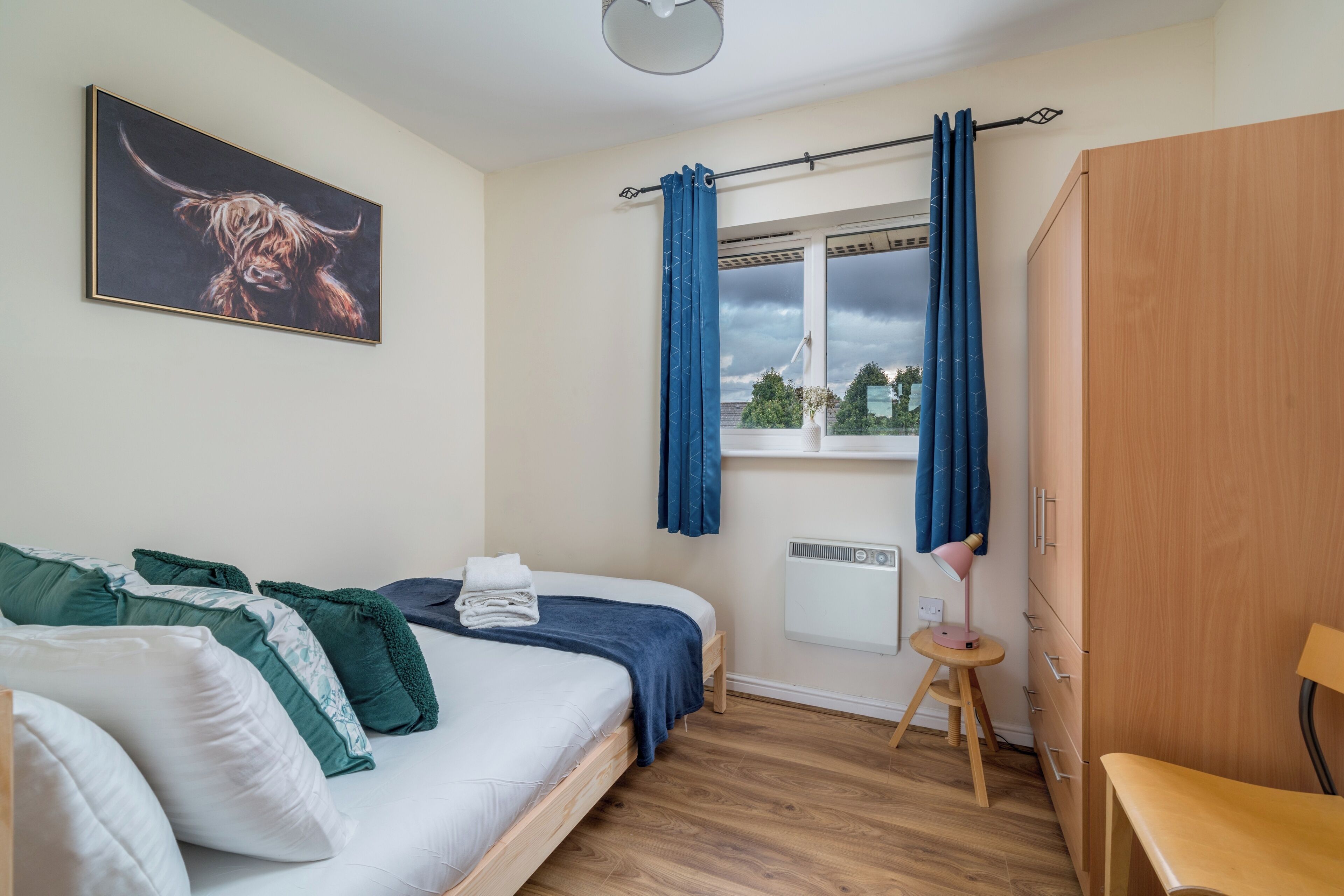 Apartment | 2 bedrooms, iron/ironing board, free WiFi, bed sheets