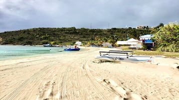 Sun-loungers, beach towels