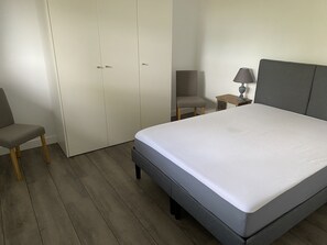 2 Schlafzimmer, WLAN