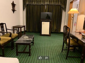 Chambre Triple Deluxe | 1 chambre, fer et planche à repasser, Wi-Fi gratuit, draps fournis