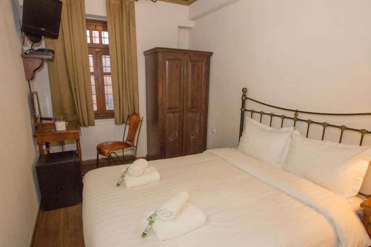 Sistema de insonorización, wifi gratis y ropa de cama