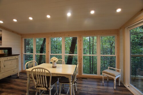 Black Bear Chalet 2BR plus loft / 2BA 