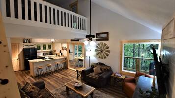 Smart TV, fireplace, DVD player