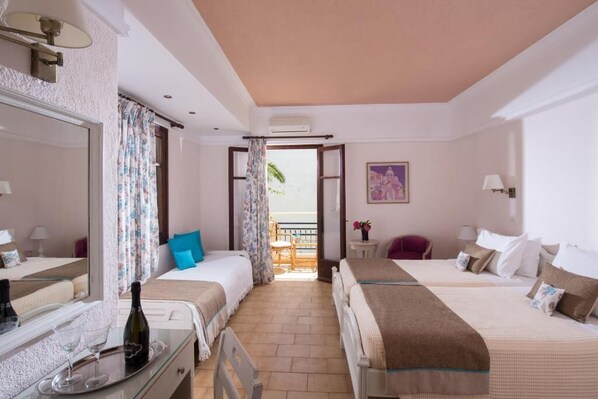 1 chambre, coffres-forts dans les chambres, Wi-Fi gratuit, draps fournis