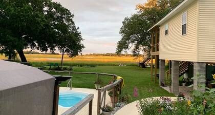 Villa overlooking Charleston close to Folly Beach