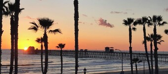 OCEANSIDE 4 BED/2BATH HOME - NEAR LEGOLAND, CAMP PENDLETON, SAFARI ZOO & BEACHES