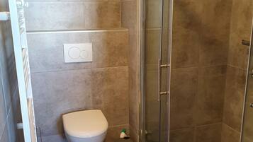 Doccia, asciugacapelli