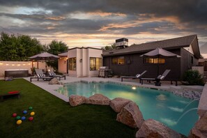 A heated pool - 8608 E. Pecos Lane / Scottsdale, AZ 85250 (Scottsdale)