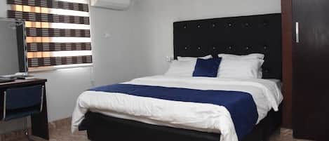 1 quarto, acesso de cortesia à internet