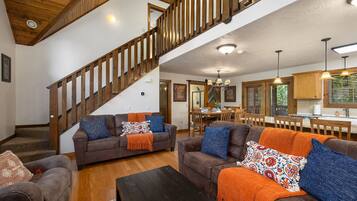 Flat-screen TV, fireplace
