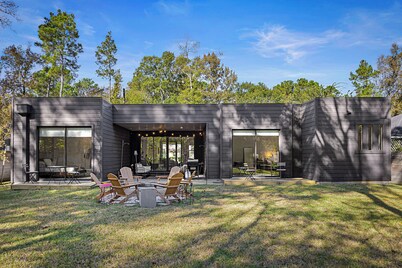 CASA GRANADA - Cozy, Modern, 10 minutes from the Woodlands! 