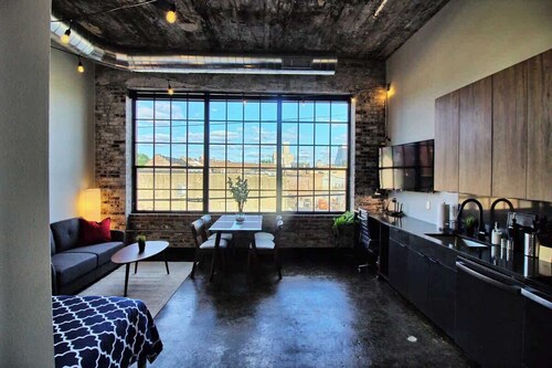 Chic Ultramodern Studio Loft w/ Designer Features