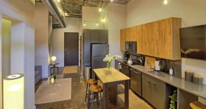 Chic Ultramodern Minimalist Studio Loft + Patio