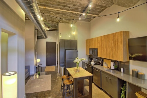 Chic Ultramodern Minimalist Studio Loft + Patio