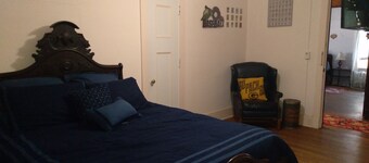 BOUGAINVILLEA BED & BREAKFAST SUITE #6 SPORTS 