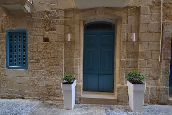 Exterior detail - 1 Lascaris - Valletta Dream Suites (Il-Belt Valletta)