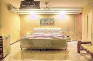 Habitación triple Elite | Ropa de cama hipoalergénica y ropa de cama 