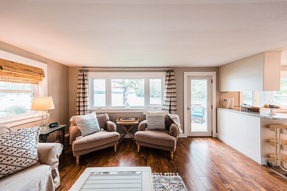 Smart TV, videogames, DVD player, aparelho de som