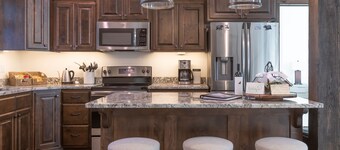 Wydaho Lodge is a Stylish and luxurious home near Jackson Hole and Grand Targhee