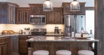 Wydaho Lodge is a Stylish and luxurious home near Jackson Hole and Grand Targhee