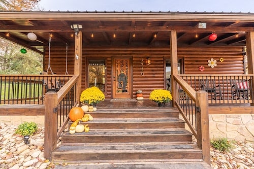 ⭐️⛰Updated Premium Cabin w/ View ~Wears Valley(Close to Pigeon Forge/Gatlinburg)