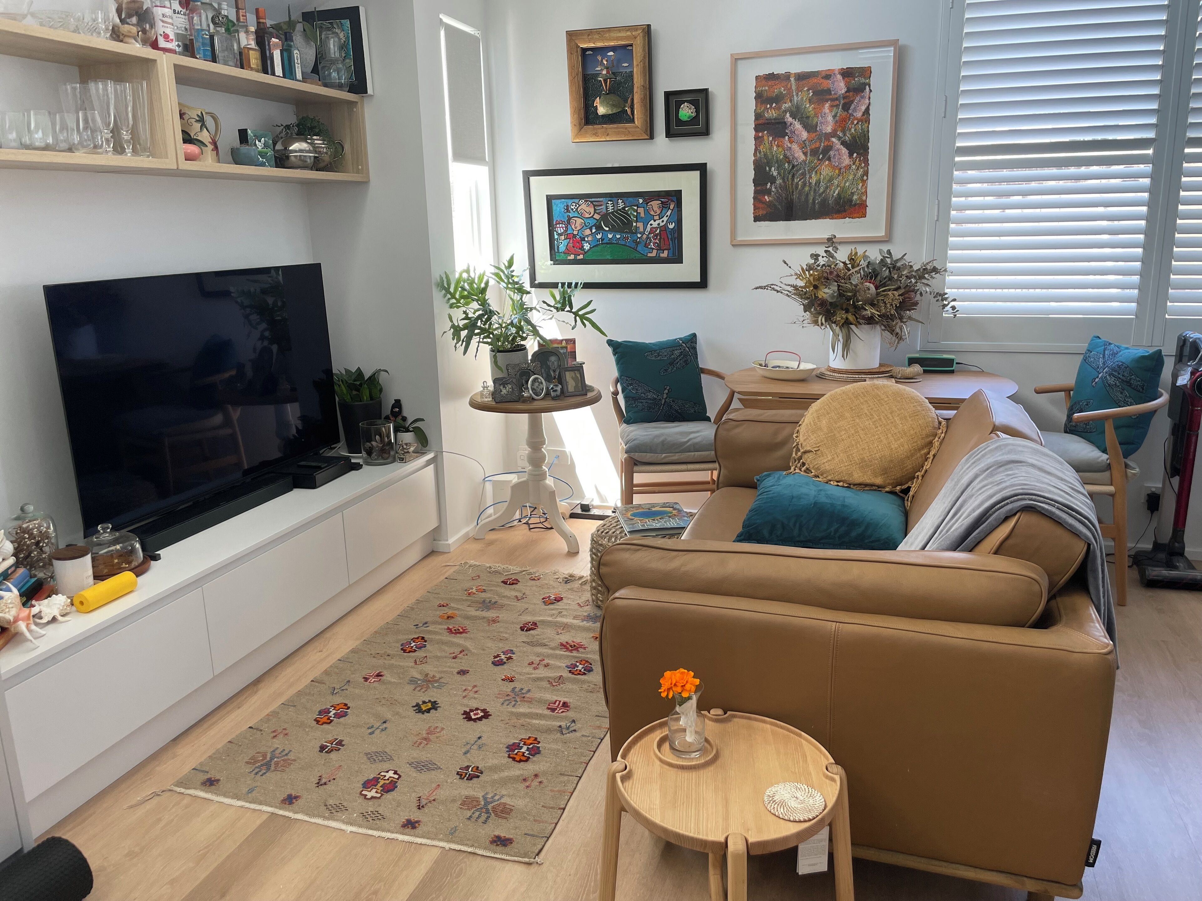 TV, offices