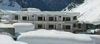 Hotel Oasis International