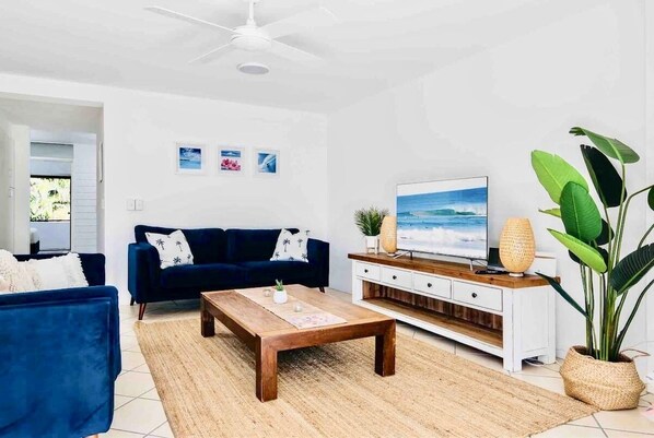 Smart TV, books, music library, stereo