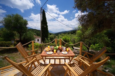 Mathilda's House: Stay in Nature!