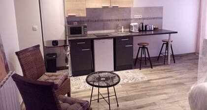 Romantic spa spa suite near Paris / Orly