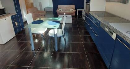 Lovely Luxury Apartement With Private Entrance in Luxembourg