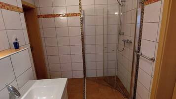 Appartamento, 1 camera da letto | Bagno