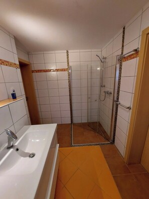 Appartamento, 1 camera da letto | Bagno