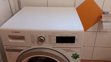 Apartment, 1 Bedroom | Bathroom