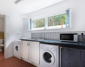 Cottage | Interior - Beaches (Wadebridge)
