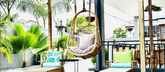 Nubian Villa-A Tropical Gem with Pool and Hot Tub