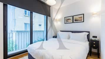 Deluxe Duplex | 1 bedroom, premium bedding, in-room safe, desk